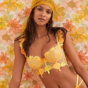 For Love And Lemons Floral Lace Bra - Yellow and Orange